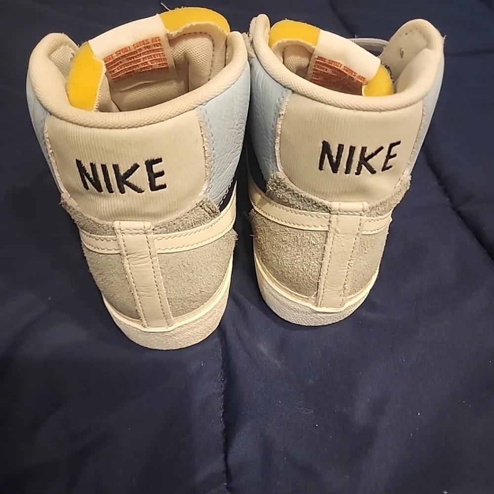Nike men’s blazer